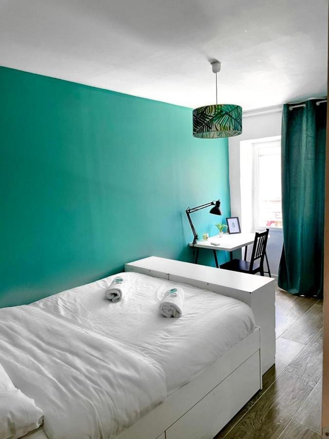 Joli T4 Renove Climatise Entre St Charles/le Vieux-port Apartment Marseilles